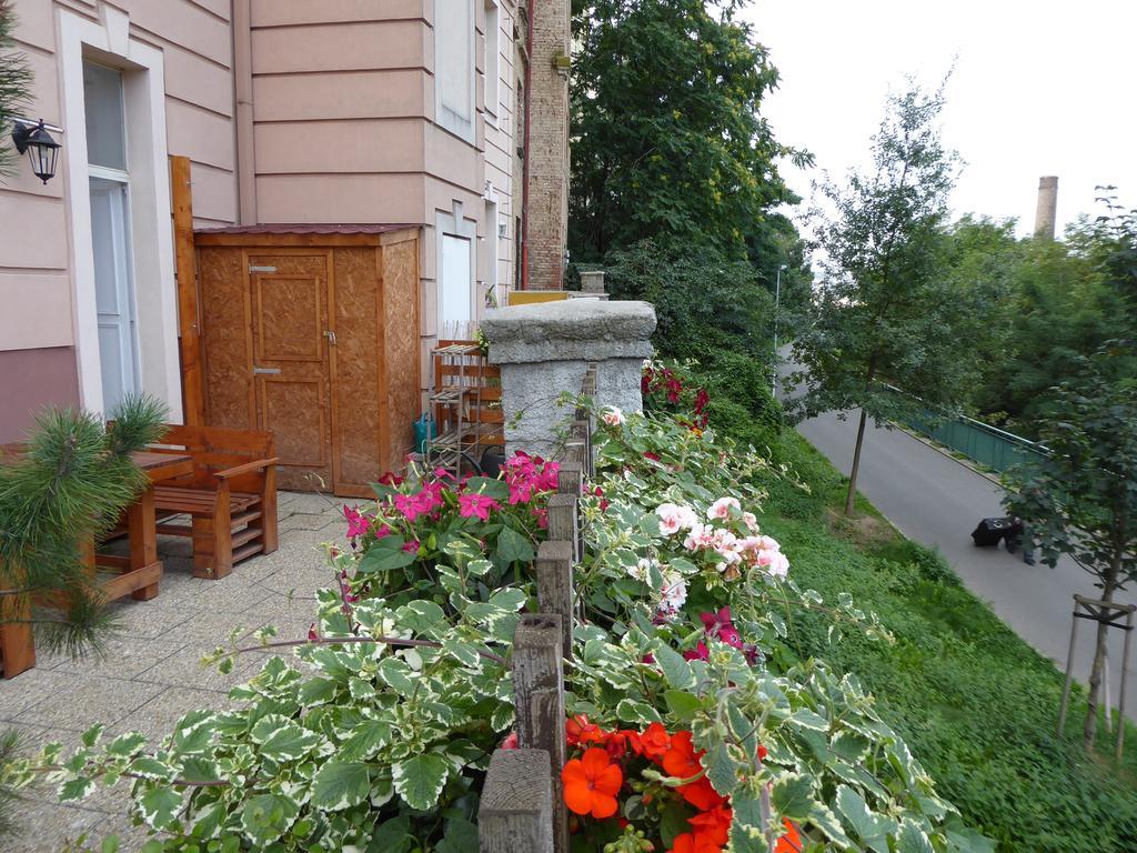 Victoria Design Stays - Apartment Rehorova Prague Exterior photo